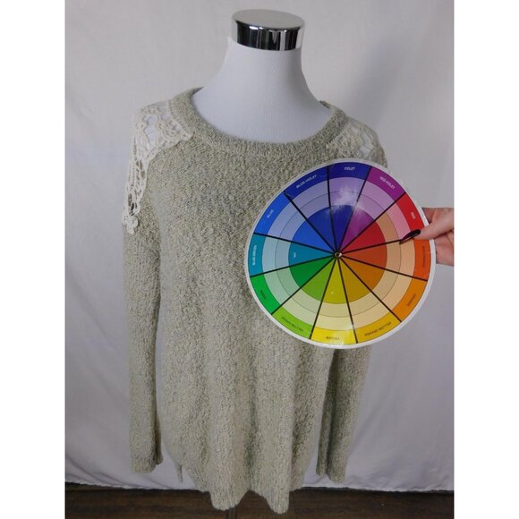 Forever 21 Plus Sage Green Lace Shoulder Sweater 1X - Metallic Knit - Excellent - Picture 8 of 11